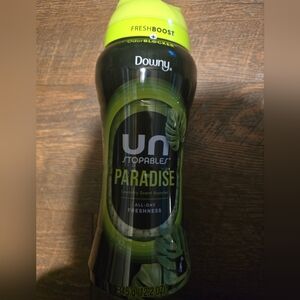 Downy Unstopables Paradise Scent Booster